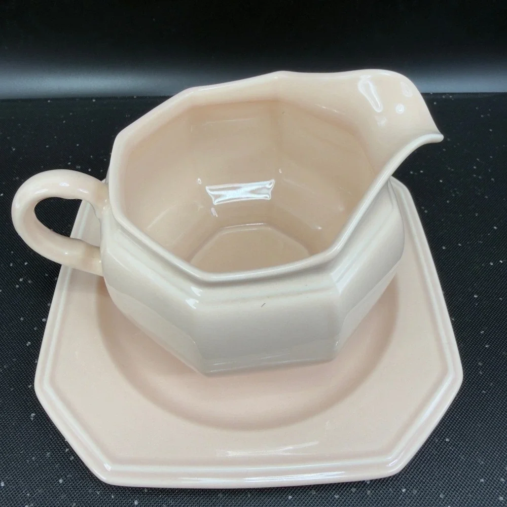 Mikasa English Chintz‎ Peach Bloom Gravy Boat and Underplate Japan Pink Ceramic